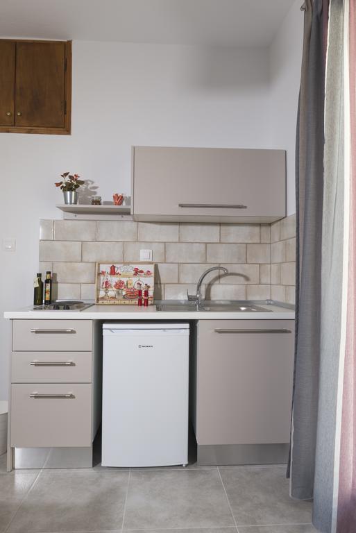 פירגדיקיה Avli Apartments מראה חיצוני תמונה